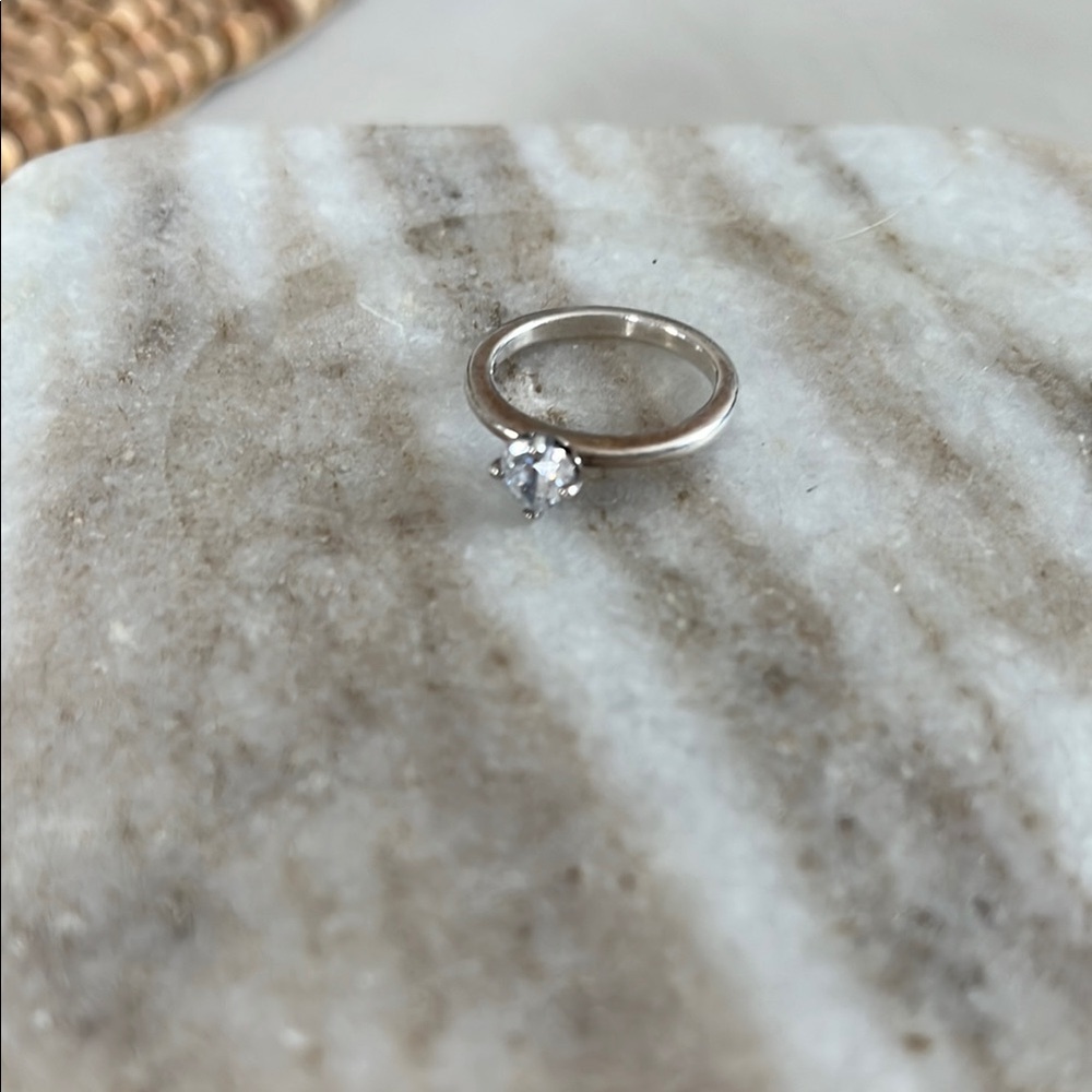 Pandora Elegant Silver Solitaire Ring
